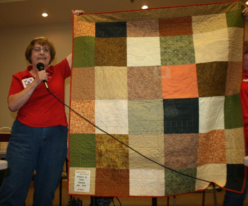 2 or more person quilt, Medium, 2nd place: Judy & Bill Woodworth - 3 G's